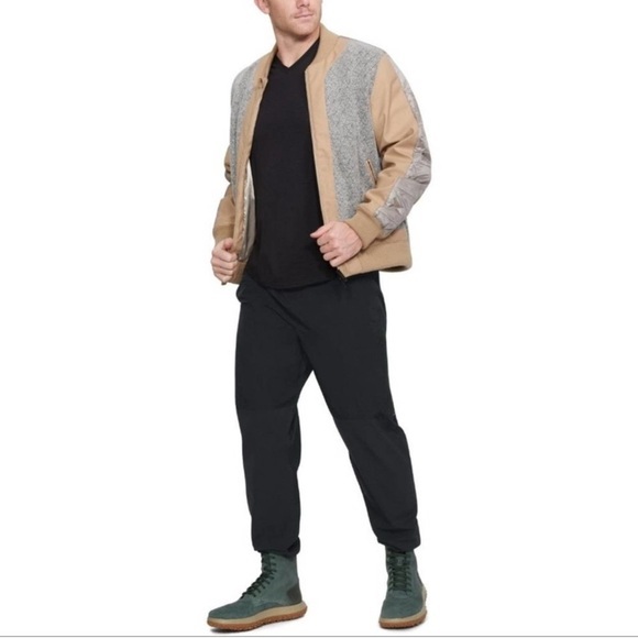 UNDER ARMOUR Mens Tan and Gray Wool Blend Insulated Bomber Jacket Size X-LARGE